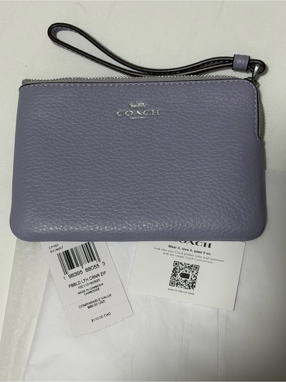 Coach Pebbled Leather Wristlet Pouch in Lavender NWT